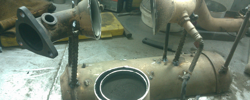 Удаление катализаторов и установка пламегасителей от MG-RACE на автомобиле AUDI Q7 V6 3.6L