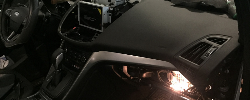 Ford Kuga 1.5 2017- установка и активация штатной камеры заднего вида, круиз-контроль с ограничителем скорости, активация штатных допов